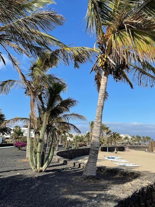 Apartamento Amura En Playa De Las Cucharas コスタ・テギセ エクステリア 写真