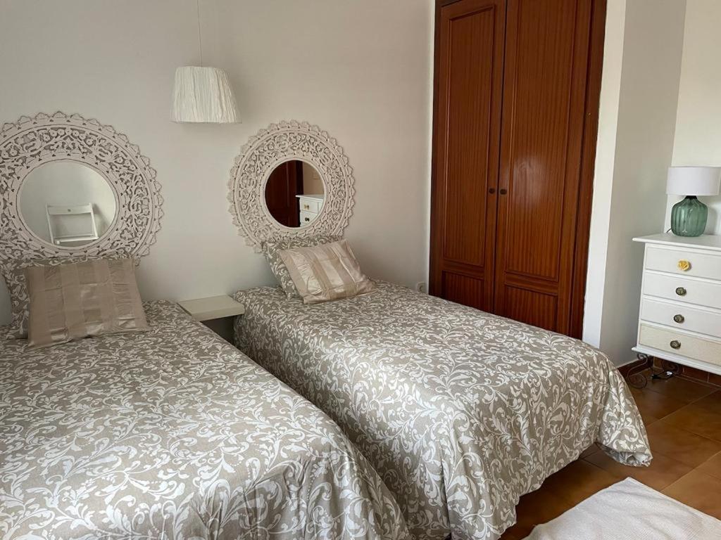 Apartamento Amura En Playa De Las Cucharas コスタ・テギセ エクステリア 写真