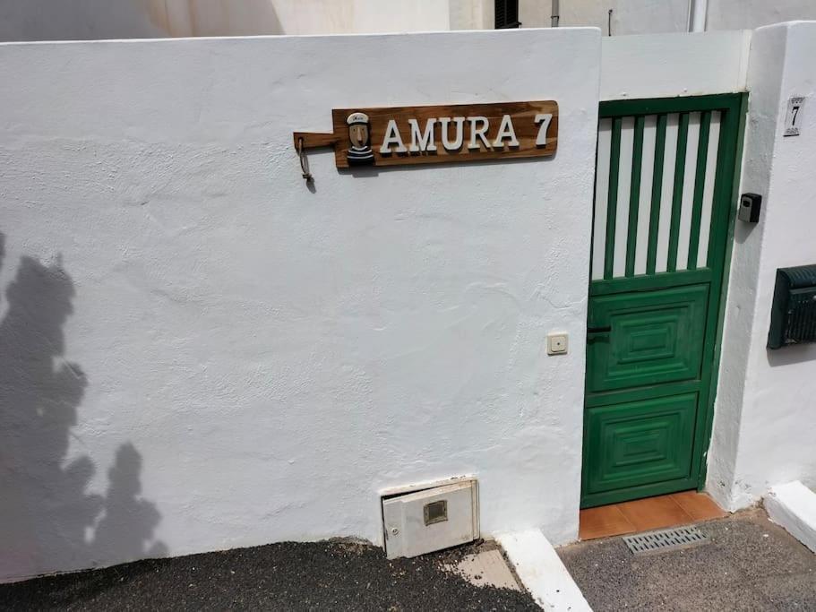 Apartamento Amura En Playa De Las Cucharas コスタ・テギセ エクステリア 写真